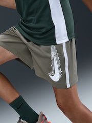 Nike Army Green Multi Dri-FIT Shorts - Image 5 of 9