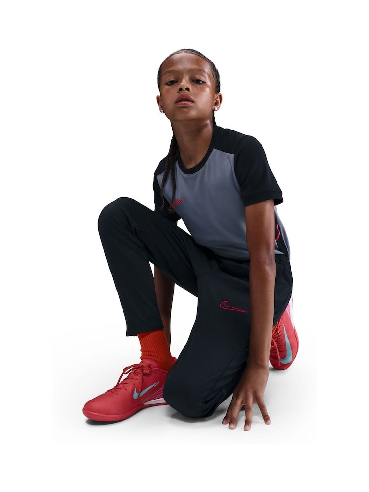 Nike Black Chrome Academy Dri-FIT Joggers - Image 5 of 5 Nike Black Chrome Academy Dri-FIT Joggers - Image 5 of 5