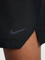 Nike Black Multi Tech Dri-FIT Shorts - Image 6 of 9