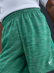 Stadium Grün - Nike – Dri-FIT – mehrfarbige Shorts - Bild 5 von 9