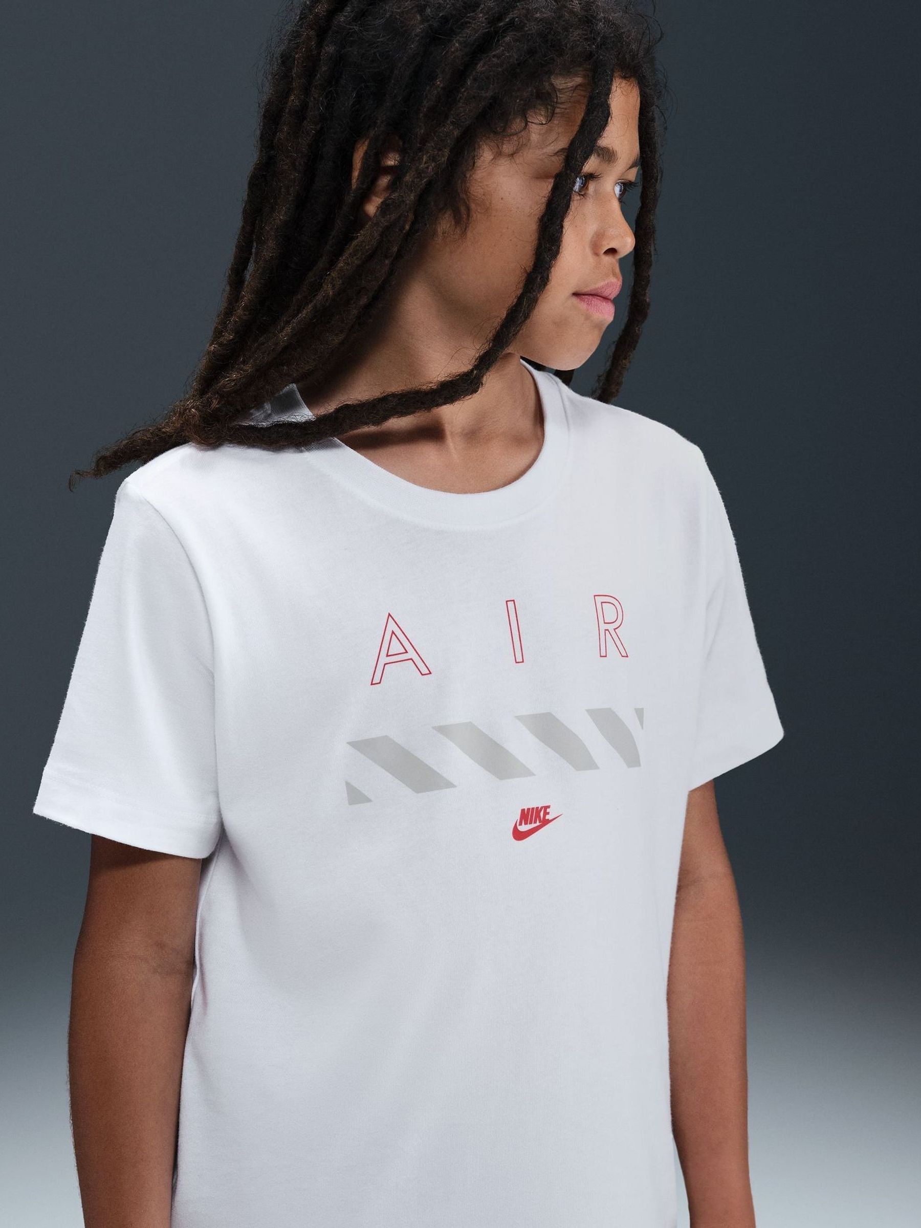 tee nike air
