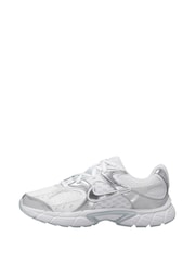 Nike White/Silver Youth V5 Runner Trainers - Image 2 of 4