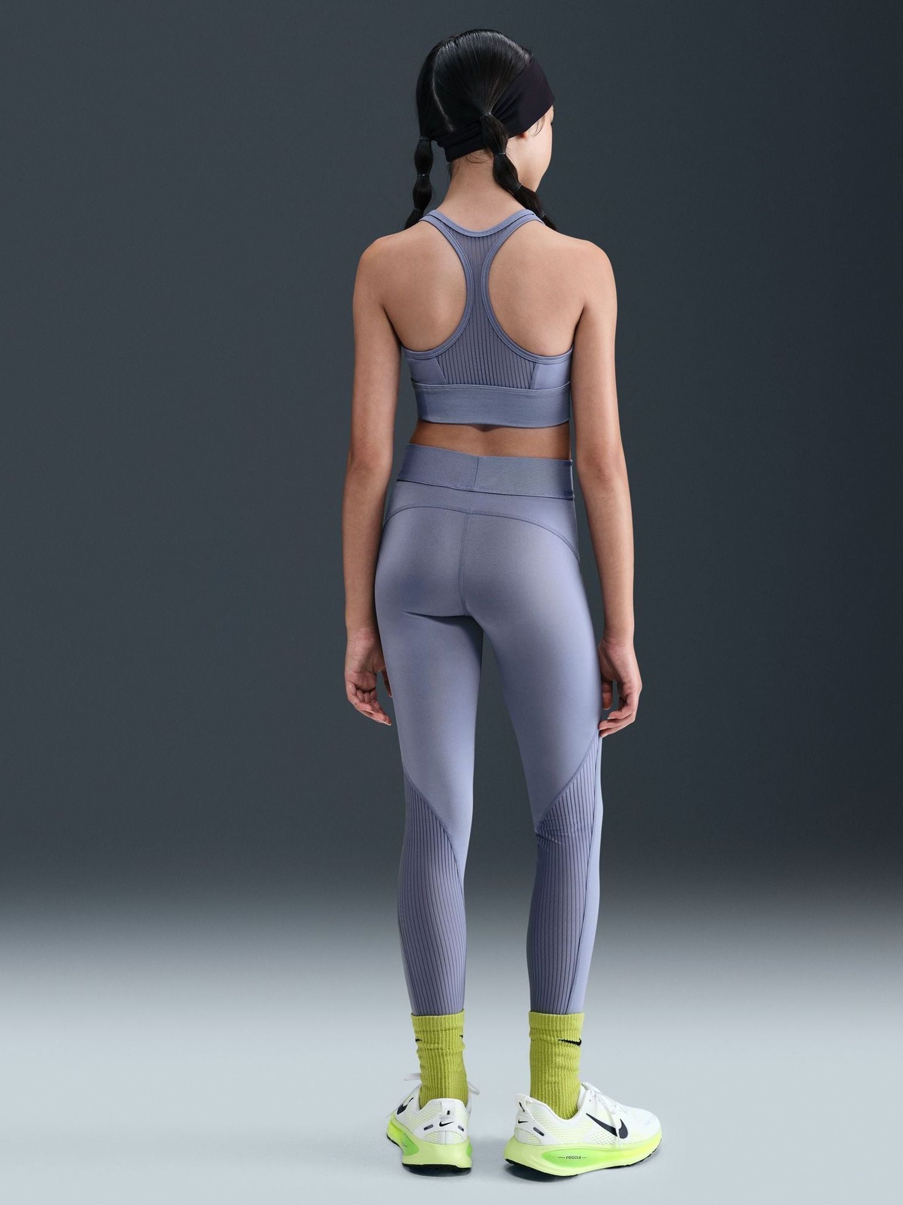 nike pro sports bra and leggings set