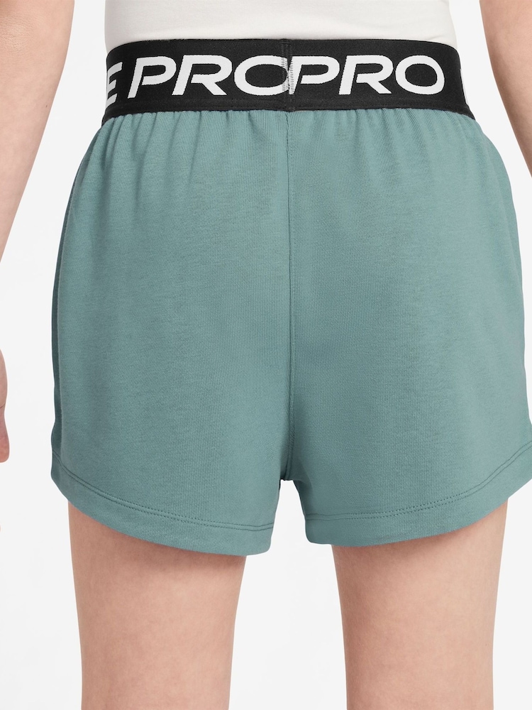 Nike Cannon Green Pro Dri-FIT Fleece Shorts - Image 2 of 4