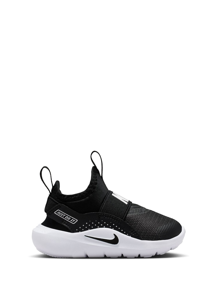 Nike Black/White Infant Flex Runner 4 Trainers - Image 1 of 10