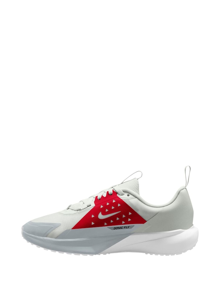 Nike White University Red Youth Sonic Fly Running Trainers - Image 2 of 4