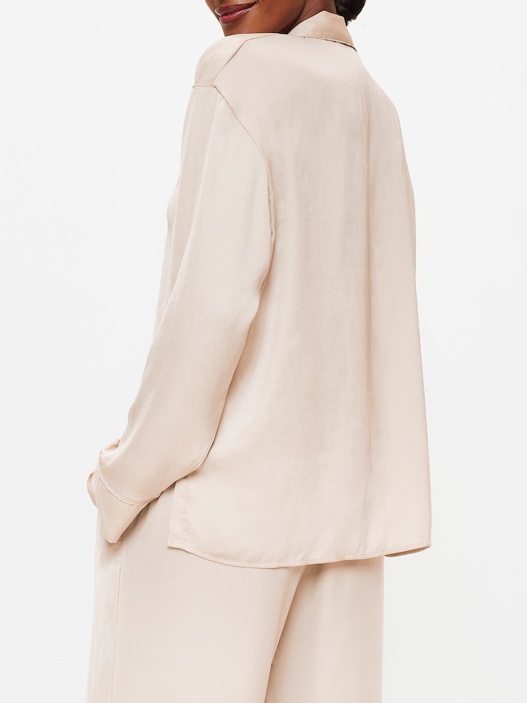 KBX Natural Hattie Satin Revere Set - Image 2 of 6