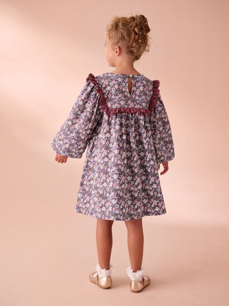 Rochie Laura Ashley din jerseu cu mânecă lungă și floricele adunate - Image 3 of 12