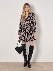 Apricot Black Crinckle Ikat Floral Shirred Dress - Image 5 of 5