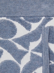 Azul claro/blanco - Reiss Vounder Abstract-Pattern Towelling Shorts - Imagen 4 de 4