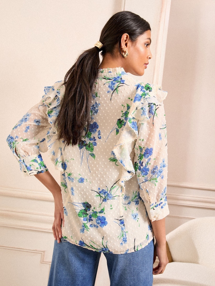 White/Ecru Floral - Love & Roses Dobby 3/4 Sleeve Blouse - Image 4 of 4