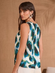 Love & Roses Animal Petite V-Neck Vest - Image 4 of 4