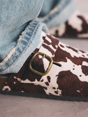Cow Standard/Wide Fit Forever Comfort® Leather Footbed Clogs - Image 4 of 9