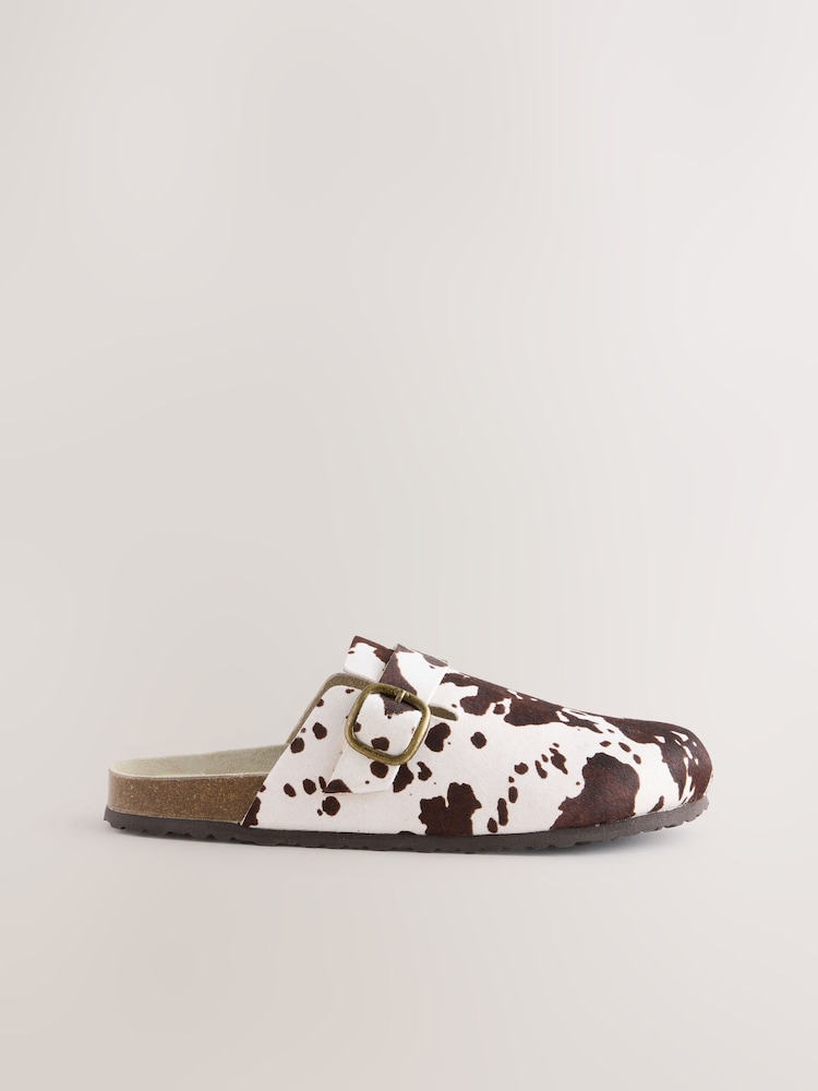 Cow Standard/Wide Fit Forever Comfort® Leather Footbed Clogs - Image 7 of 9