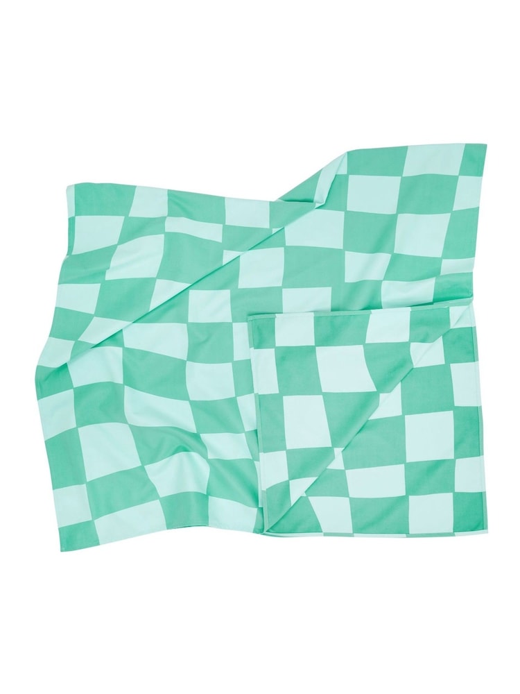 Dock & Bay Check Mate Quick Dry Beach Towel - Image 4 of 6