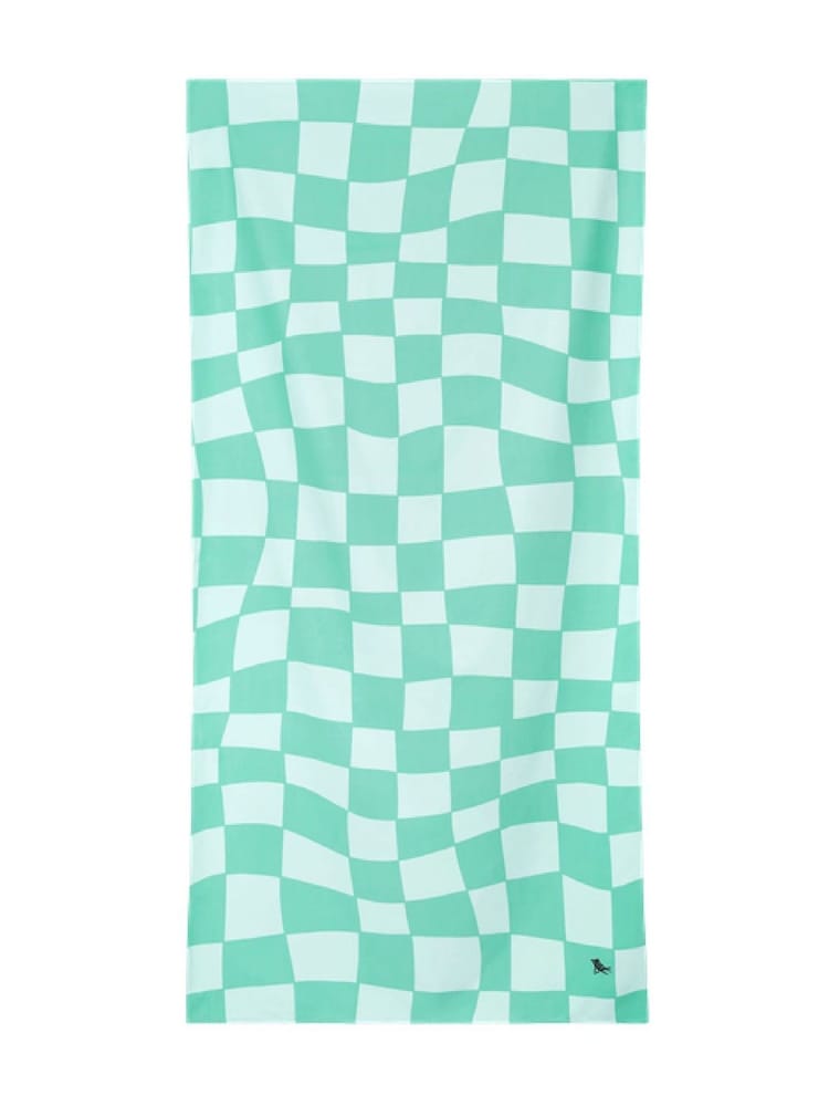 Dock & Bay Check Mate Quick Dry Beach Towel - Image 5 of 6