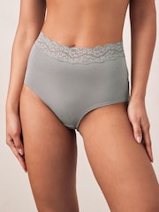 Printed Spot Full Brief Cotton and Lace Knickers 7 Pack - Image 2 of 10