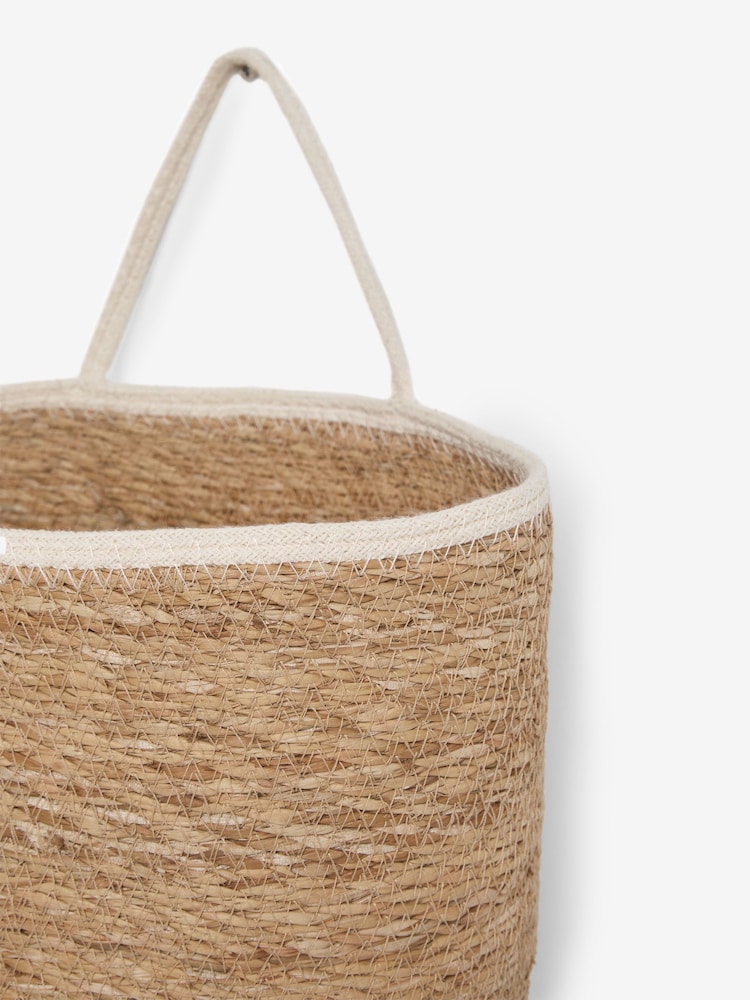 Neutral Seagrass Set of 3 Storage Baskets - Image 4 of 4 Neutral Seagrass Set of 3 Storage Baskets - Image 4 of 4