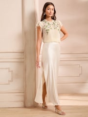Love & Roses Ivory Embellished Short Sleeve Crew Neck Top - Image 4 of 5