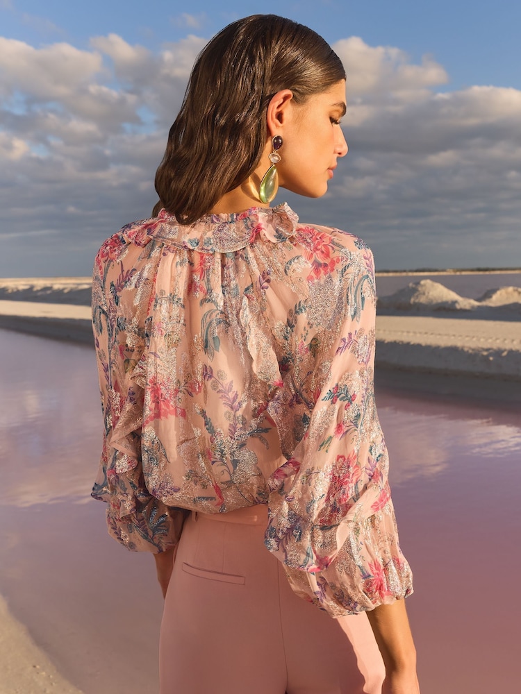 Bluza s 3/4 rokavi in zavezovanjem v kovinskem odtenku V&A I Love & Roses - Slika 4 iz 4 Bluza s 3/4 rokavi in zavezovanjem v kovinskem odtenku V&A I Love & Roses - Slika 4 iz 4