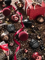 50 Pack Animal Burgundy Shatterproof Christmas Baubles - Image 5 of 5