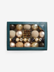 50 Pack Global Natural Shatterproof Christmas Baubles - Image 1 of 4