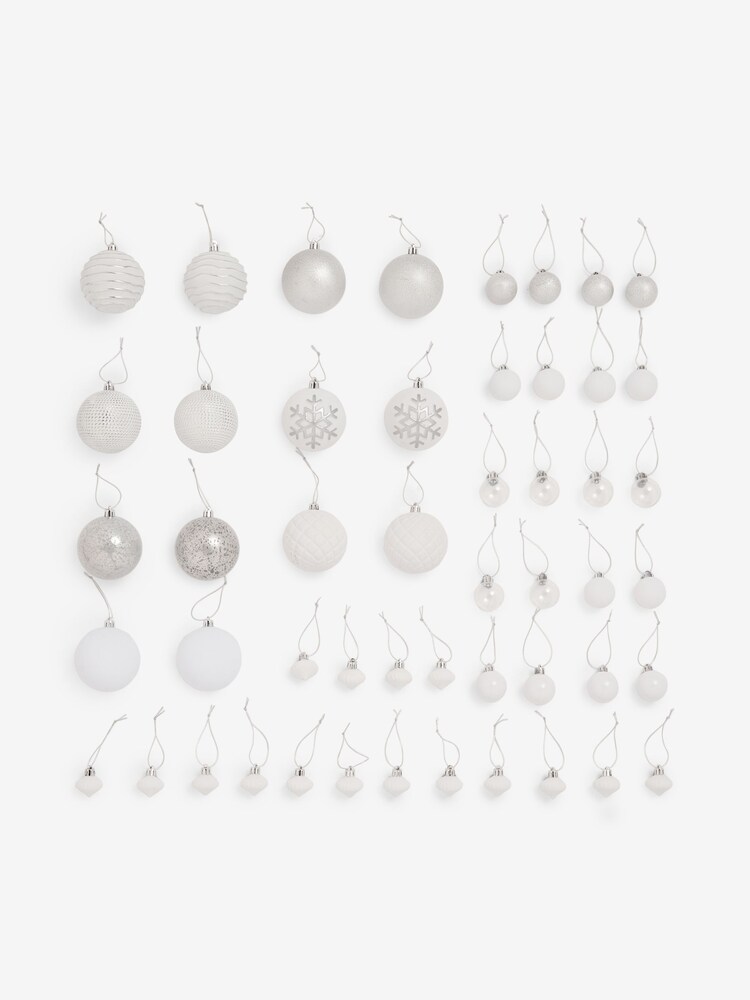 50 Pack White Shatterproof Christmas Baubles - Image 2 of 2
