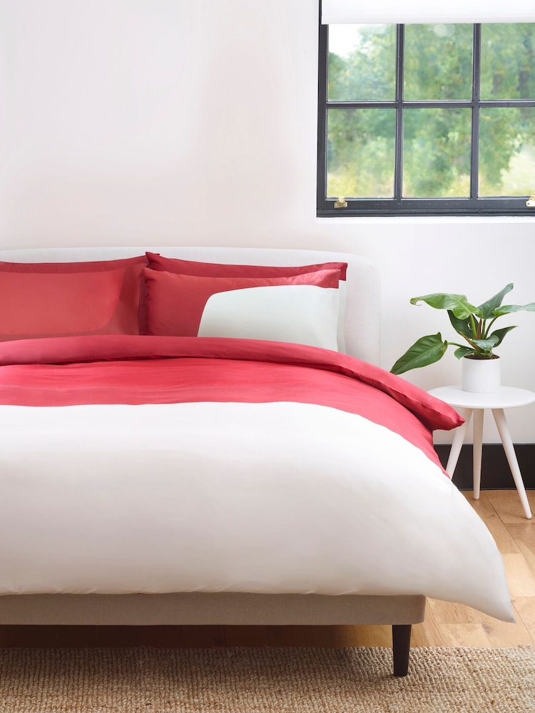 Jasper Conran London Chilli Red 300 Thread Count Colourblock Duvet Cover - Image 1 of 5