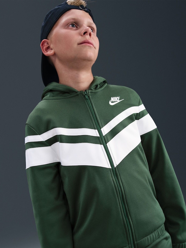 Nike Fir Green DriFIT mixed Material Chevron Tracksuit - Image 2 of 7 Nike Fir Green DriFIT mixed Material Chevron Tracksuit - Image 2 of 7