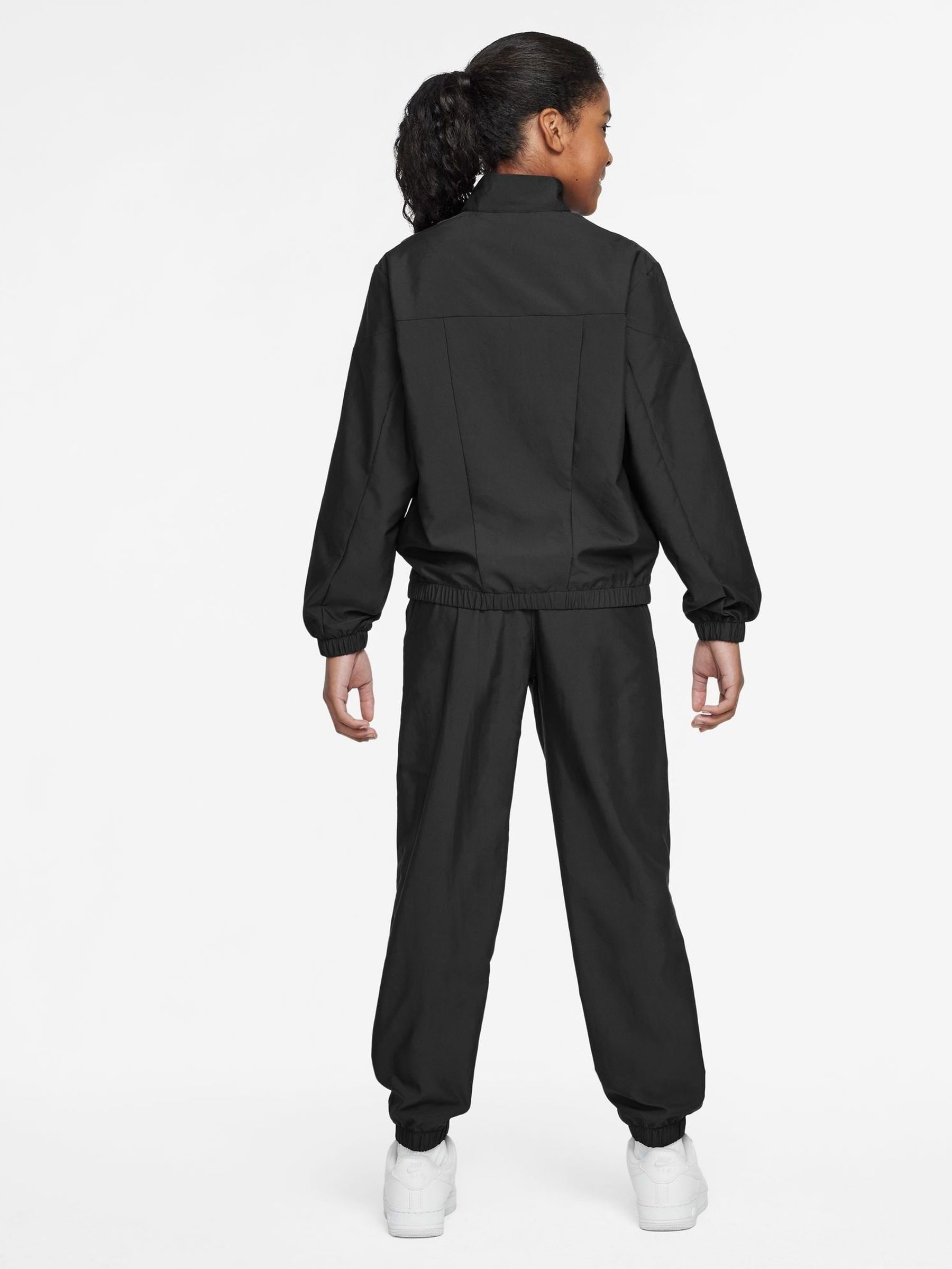 Next：日本 Nike ポリジップスルー トラックスーツ from Next Japan