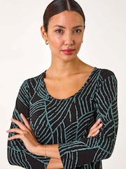 Roman Green Abstract Print Pocket Detail Tunic - Image 4 of 5