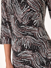 Roman Abstract Print Ruched Stretch Dress - Image 5 of 5