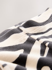 Black/White Rib Flare Leggings (3mths-7yrs) - Image 4 of 4
