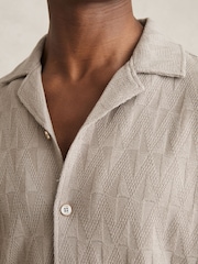 Reiss Mink Brown Ackling Cotton Textured Cuban-Collar Shirt - Image 4 of 6