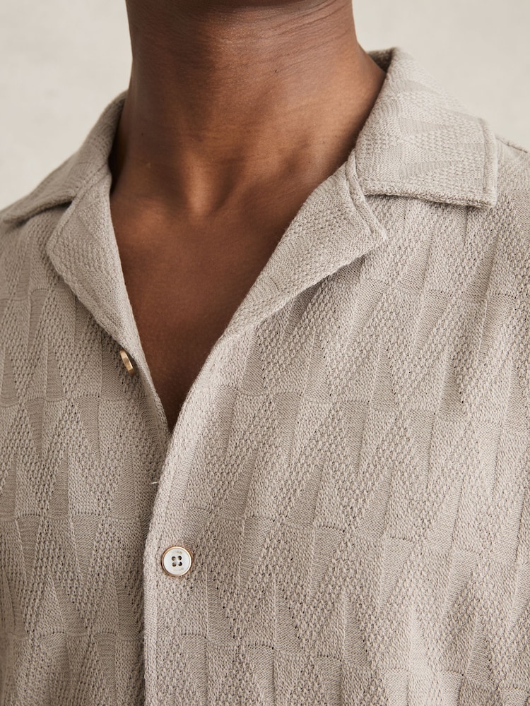 Chemise texturée en coton à col cubain Reiss Ackling - Image 4 of 6