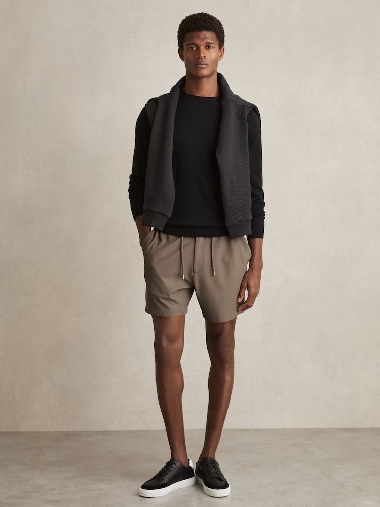Reiss Mocha Brown Newmark Textured Drawstring Shorts - Image 1 of 6