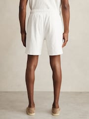 Hors blanc - Short Reiss Phillimore en coton texturé à cordon - Image 6 de 7