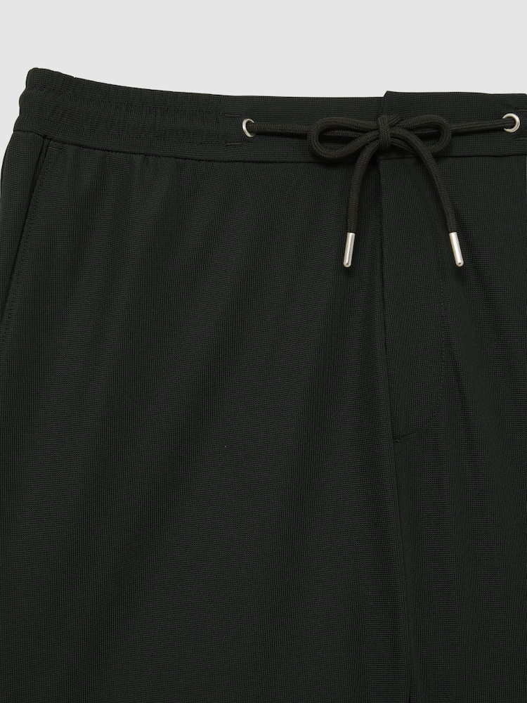 Reiss Dark Green Newmark Textured Drawstring Shorts - Image 6 of 6