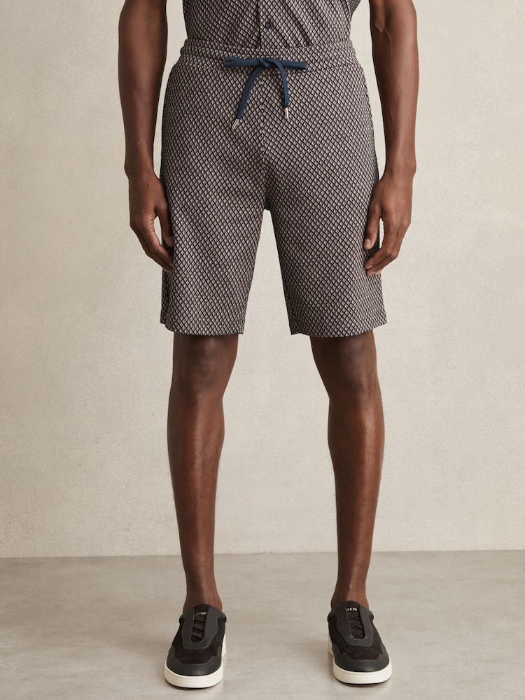 Reiss Ezra Geometric Jacquard Drawstring Shorts - Image 3 of 6