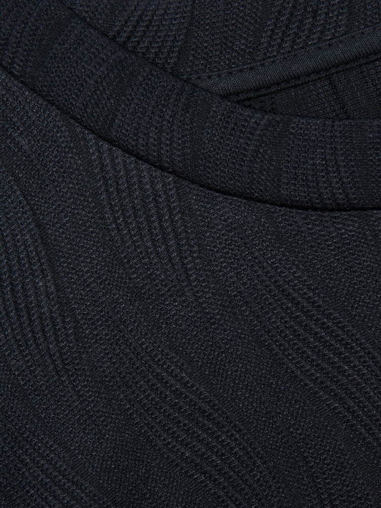 Reiss Navy Ivan Oversized Wave-Jacquard T-Shirt - Image 6 of 6
