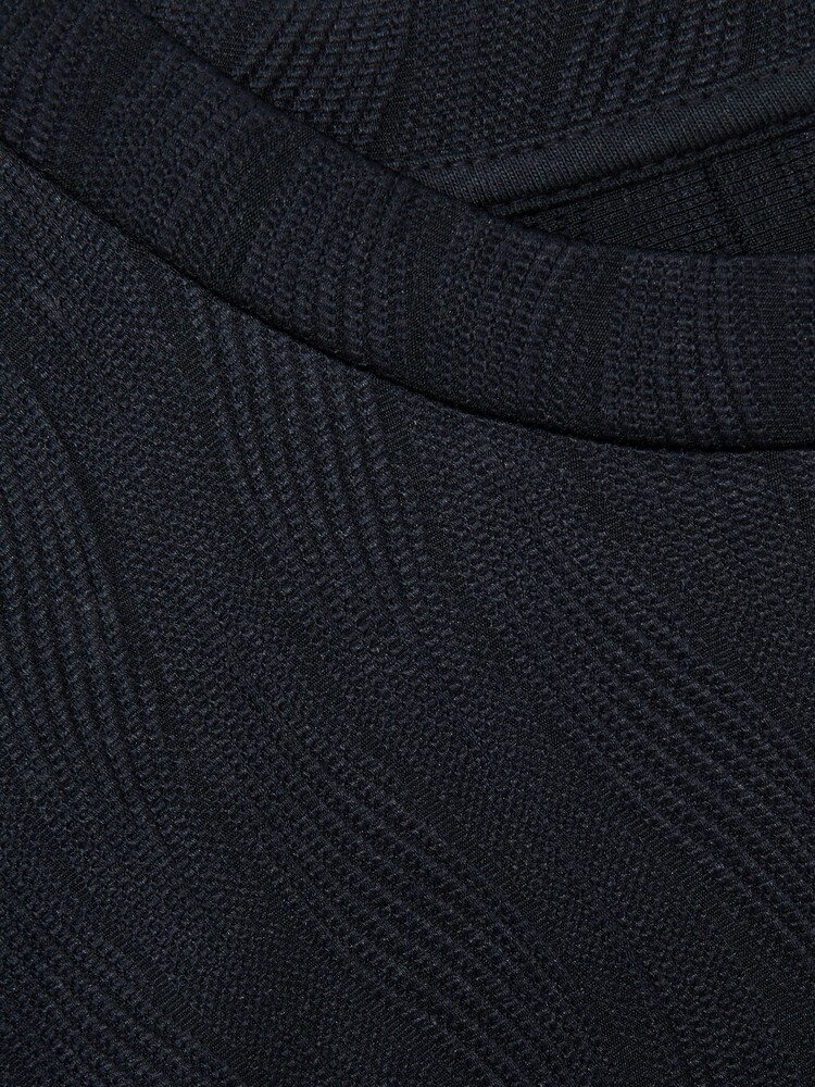 Reiss Ivan Oversized Wave-Jacquard T-Shirt - Imagen 6 de 6 Reiss Ivan Oversized Wave-Jacquard T-Shirt - Imagen 6 de 6