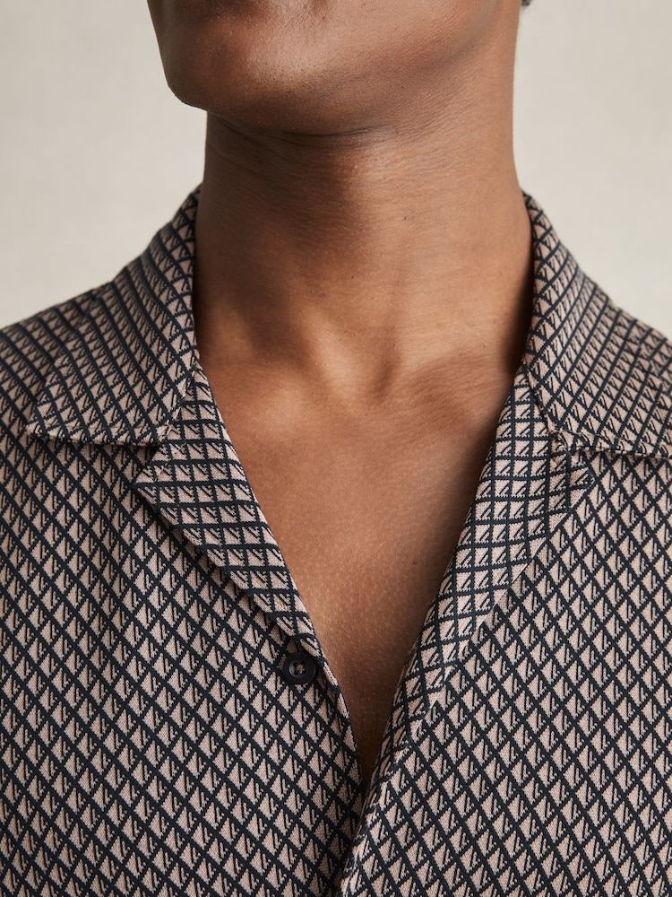 Reiss Drakes Geometric Jacquard Cuban-Collar Shirt - Image 4 of 6