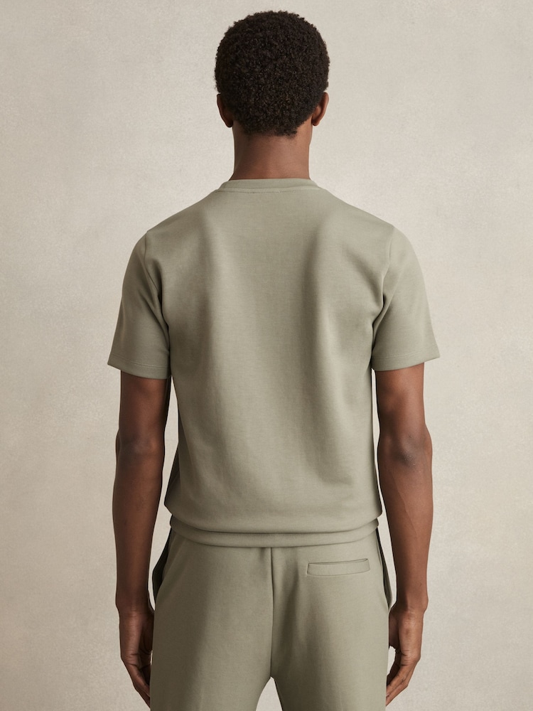 Reiss Sage Bradley Interlock Jersey Crew Neck T-Shirt - Image 5 of 6