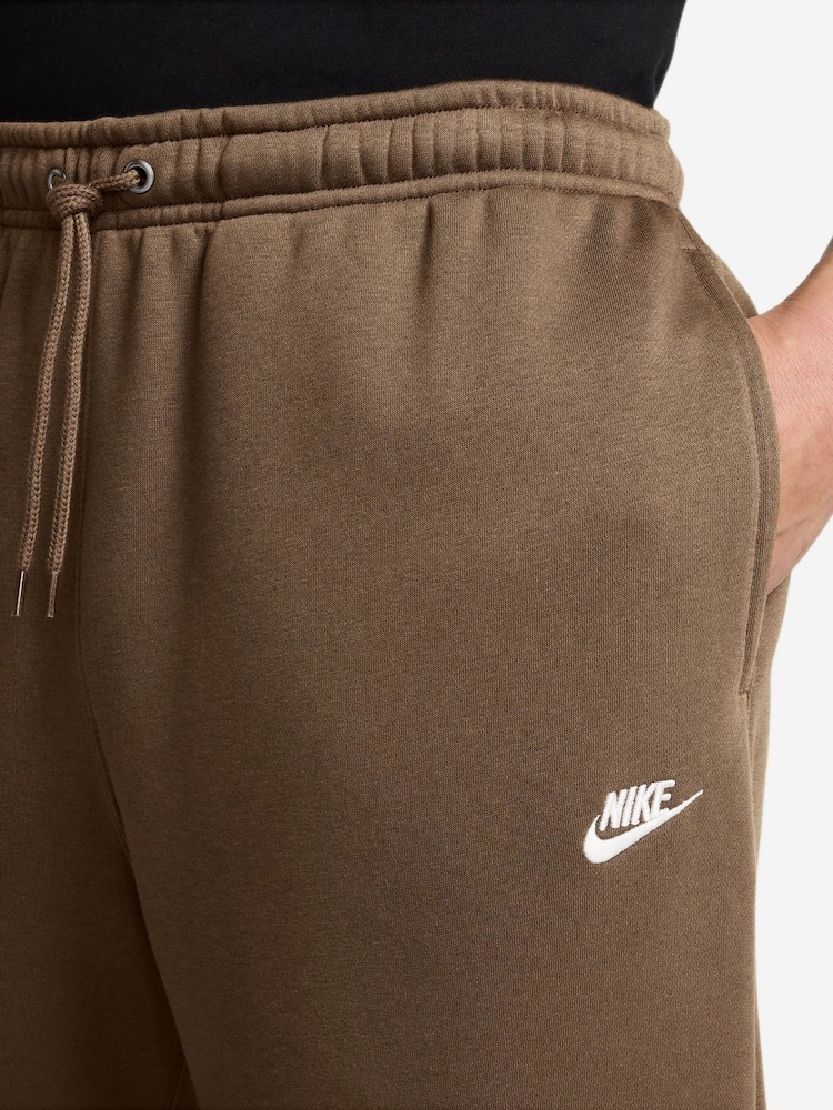 Nike Mosswood Brown Club Fleece Bungee Joggers - Image 3 of 3