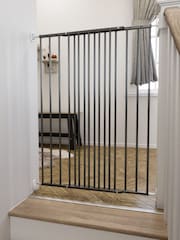 DogSpace Charlie Black Extra Tall Gate 105cm - Image 1 of 4