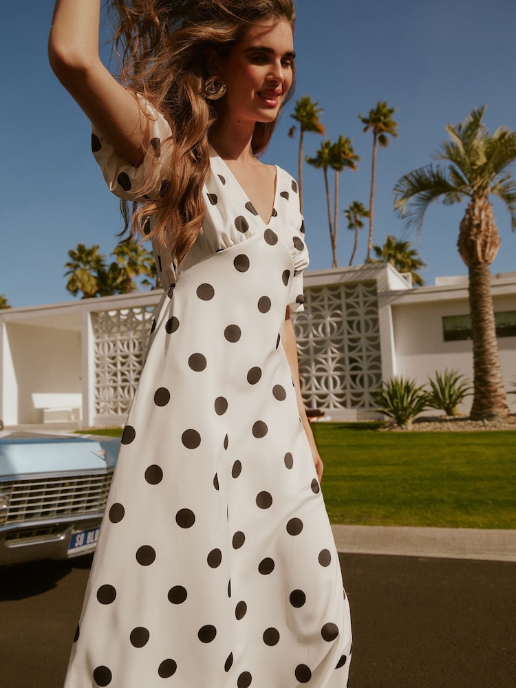 Friends Like These White Spot V-Neck Satin Puff Sleeve Midi Dress - Image 2 of 5
