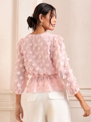 Rosa rubor - Love & Roses V-Neck Tie Detail 3/4 Sleeve Peplum Top - Imagen 4 de 4