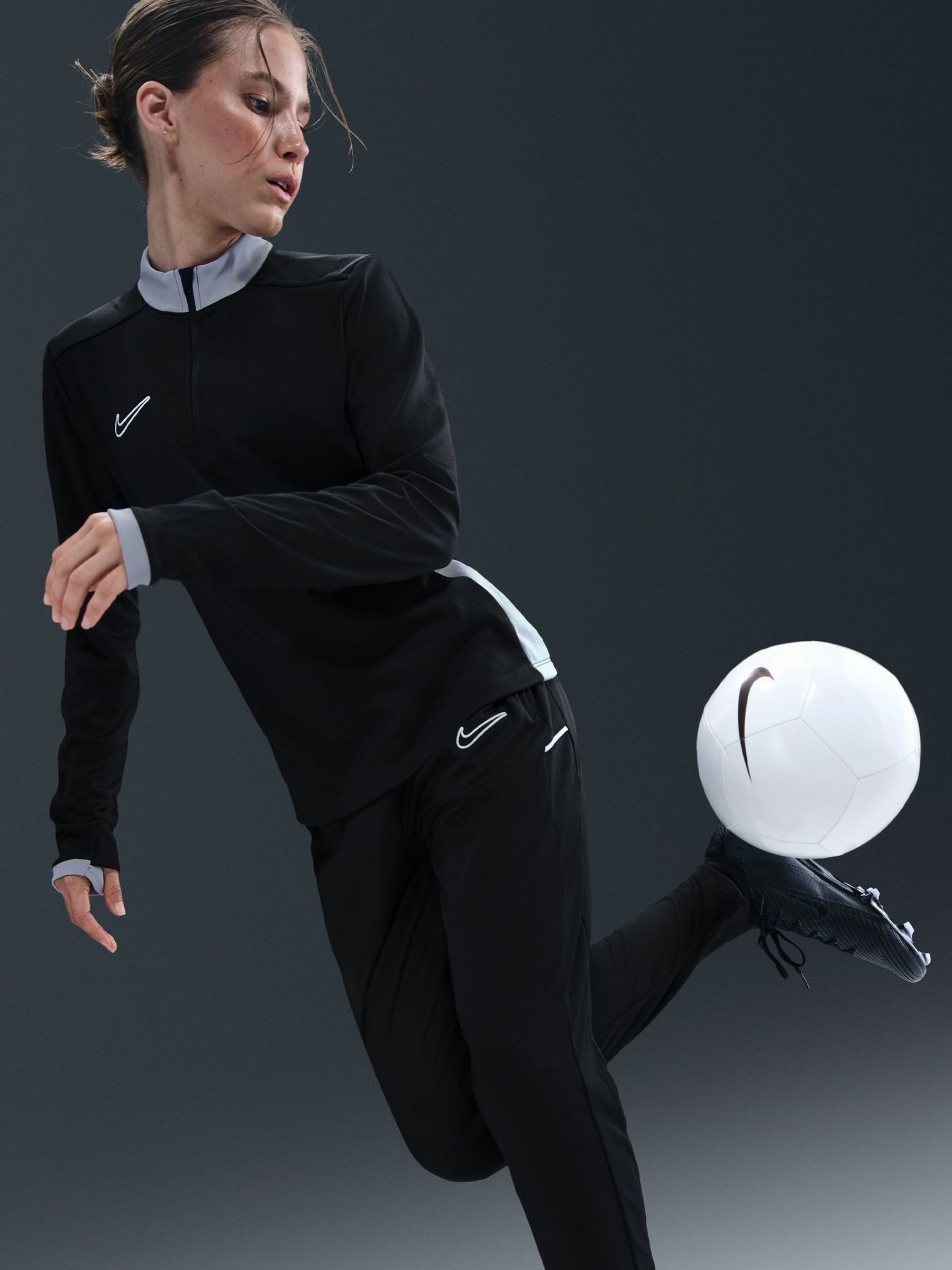 nike football academy dry drill top in black