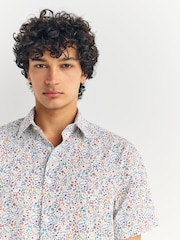 White/Multicolour Ditsy Regular Fit Short Sleeve Shirt - Image 4 of 7