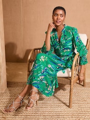Love & Roses Notch Neck Belted Midi Shirt Dress - Imagen 3 de 4